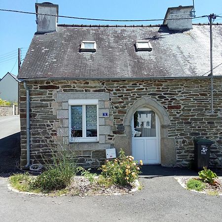 Ti An Traon Le Petit Gite En Coeur De Bretagne Carhaix-Plouguer Exterior photo